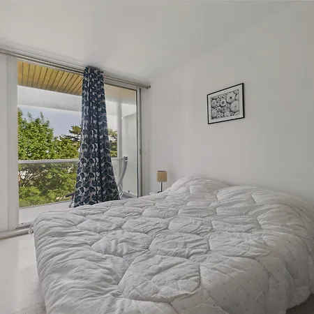 A 350M De La Plage, Appartement Pour 2 - Balcon *