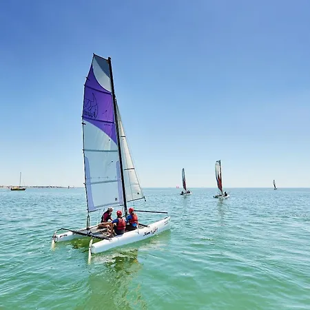 A 350m De La Plage, Pour 2 - Balcon Daire La Baule