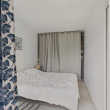 A 350m De La Plage, Pour 2 - Balcon *