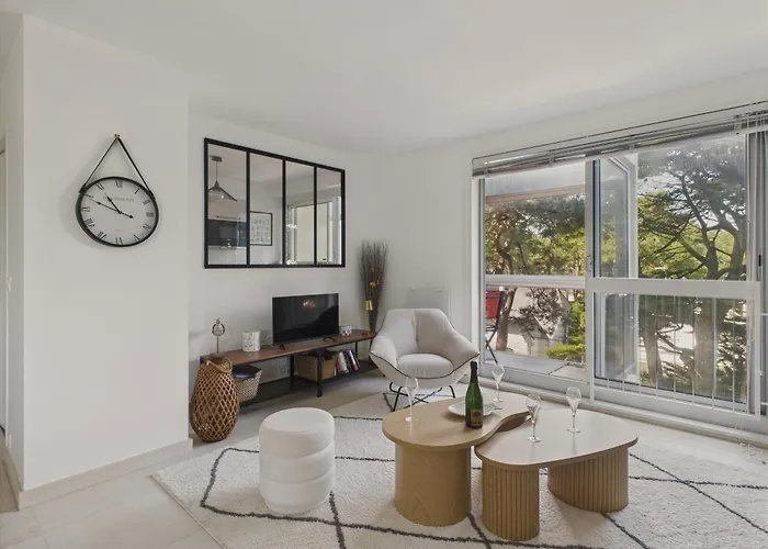 Apartment A 350m De La Plage, Pour 2 - Balcon *